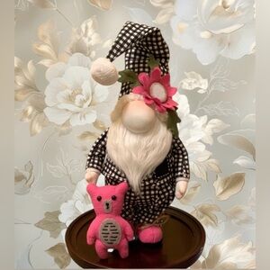 Black and White Polka Check Gnome Decor with pink accent. NWT